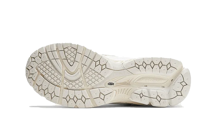 New Balance 1906D Protection Pack White - M1906DE