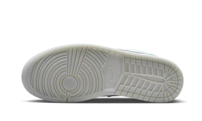 Air Jordan Air Jordan 1 Low SE New Emerald Grey - DO8244-301