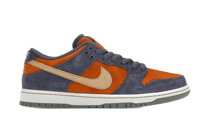 SB Dunk Low Light Carbon Monarch - HF3063-002