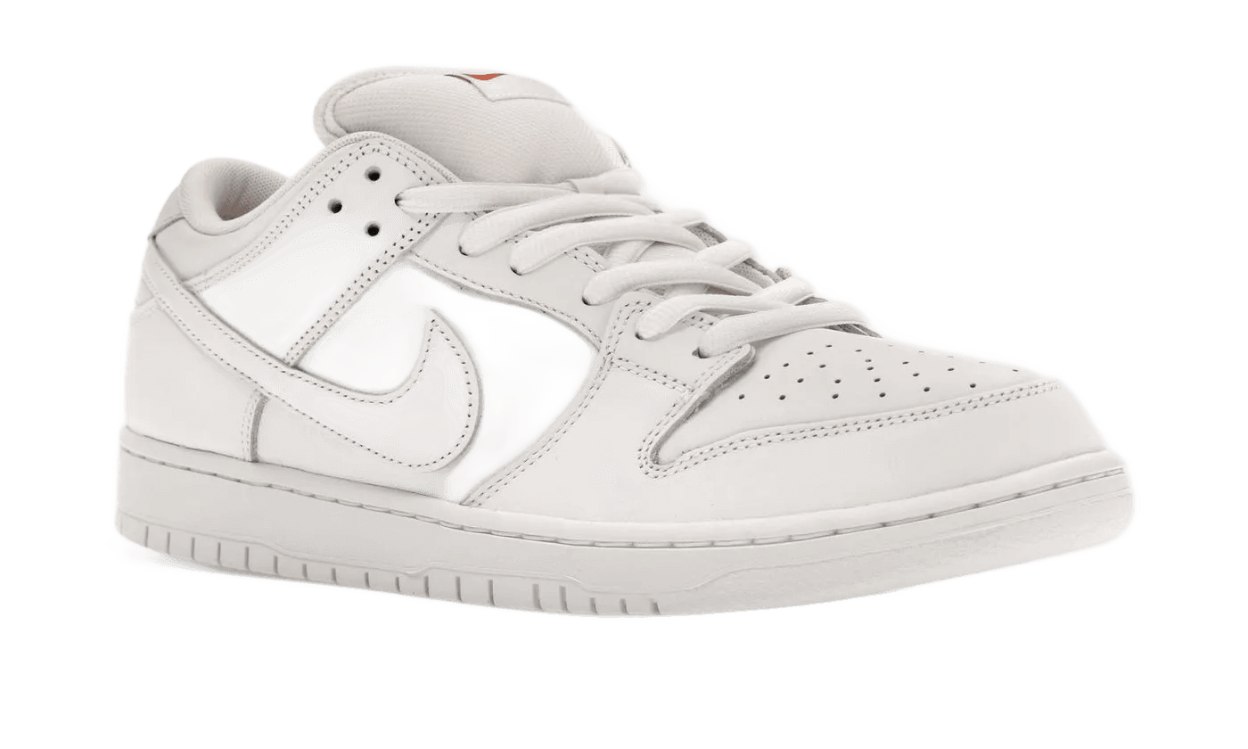 SB Dunk Low Pro Triple White - FJ1674-100